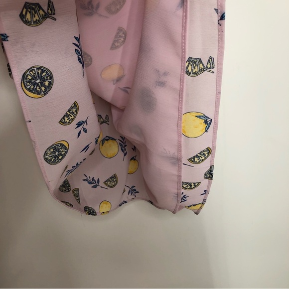 Juicy Couture pink with lemon print sleeveless blouse - Picture 4 of 6